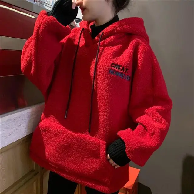 velvet hoodies loose fake two-piece Imitation lamb wool sweatshirt winter female hooded jacket Korean style long-sleeved tops
velvet hoodies loose fake two-piece Imitation lamb wool sweatshirt winter female hooded jacket Korean style long-sleeved tops
