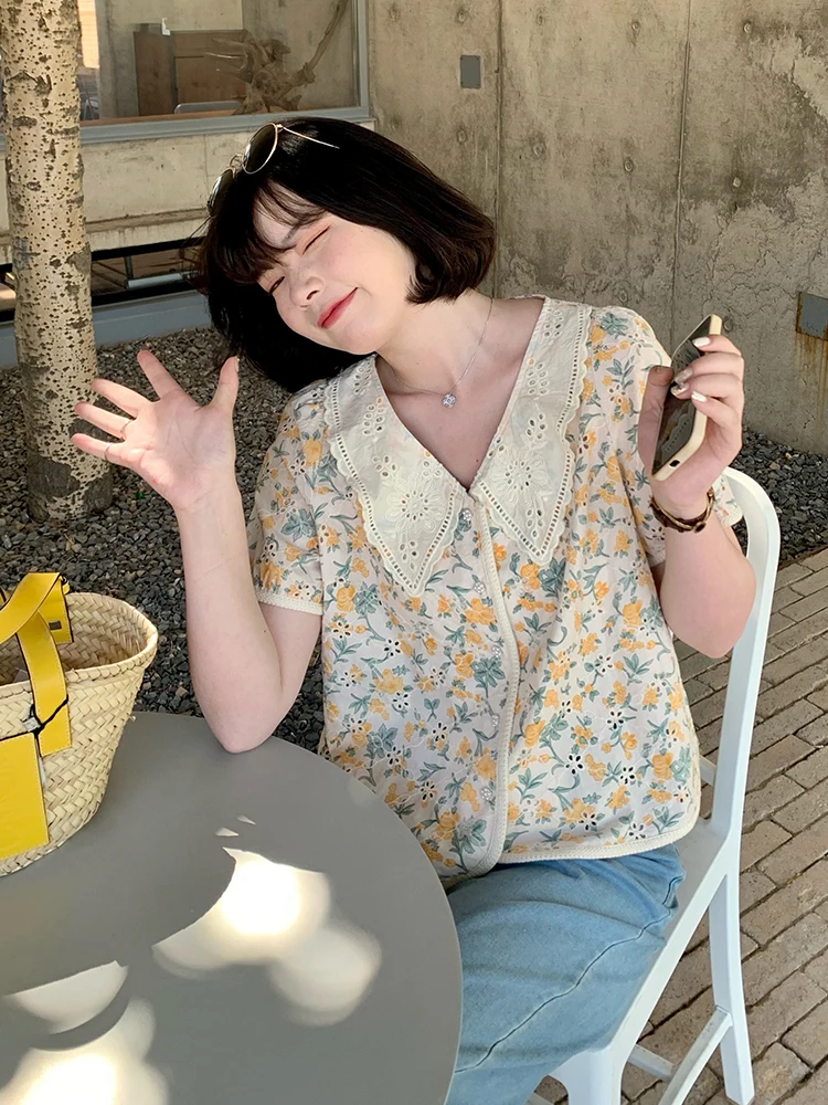 Women's Blouses And Shirts Chiefdom Fat French Big Yards Small Broken Flower Bud Silk Jacket Summer Loose Show Thin Short Sleeve 
Women's Blouses And Shirts Chiefdom Fat French Big Yards Small Broken Flower Bud Silk Jacket Summer Loose Show Thin Short Sleeve