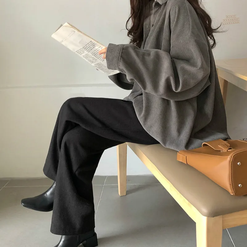 2021 Blouse Vintage Corduroy Shirt Women New Korean Blouse Femme Loose Boyfriend BF Style Woman Shirts Casual Plus Size Clothes
2021 Blouse Vintage Corduroy Shirt Women New Korean Blouse Femme Loose Boyfriend BF Style Woman Shirts Casual Plus Size Clothes