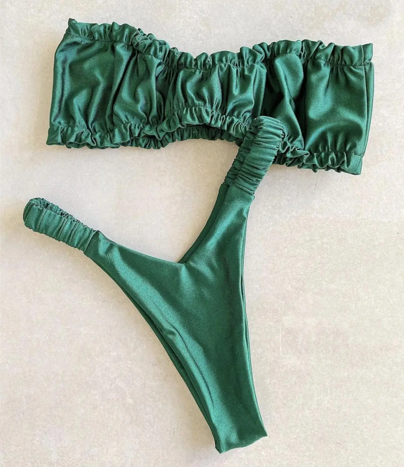 Solid micro bikini 2021 Sexy string swimsuit female Push up swimwear women Thong bikinis Bathing suit Summer bathers new
Solid micro bikini 2021 Sexy string swimsuit female Push up swimwear women Thong bikinis Bathing suit Summer bathers new