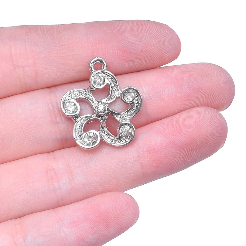 5 pcs/Lot Rhinestone Flower Charms For Jewelry Making Supplies Crystal Pendant DIY Necklace Earring Women Girl Accessories Leaf
5 pcs/Lot Rhinestone Flower Charms For Jewelry Making Supplies Crystal Pendant DIY Necklace Earring Women Girl Accessories Leaf