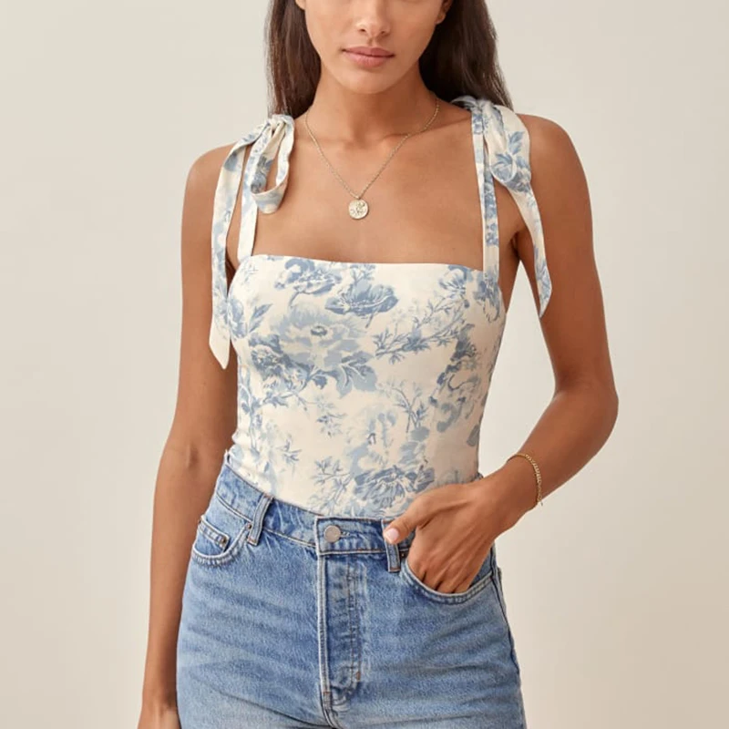 Vintage Floral Crop Top Backless Sexy Cami Top Women Sleeveless Summer Cropped Tee Shirt Kawaii Tank Top Women Clothes
Vintage Floral Crop Top Backless Sexy Cami Top Women Sleeveless Summer Cropped Tee Shirt Kawaii Tank Top Women Clothes