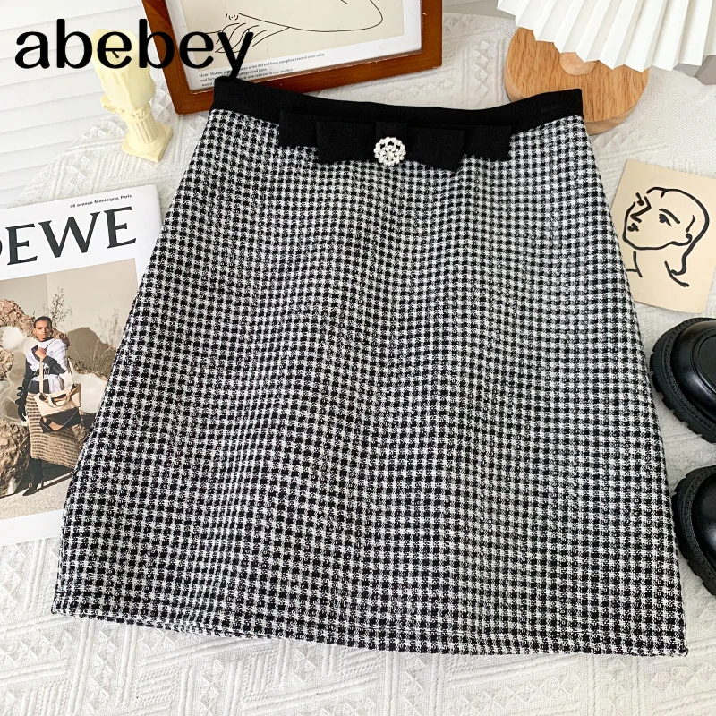 Temperament versatile plaid Skirt three-dimensional bow diamonds buttons high waist short A-line Skirt 2021 New Spring Autumn
Temperament versatile plaid Skirt three-dimensional bow diamonds buttons high waist short A-line Skirt 2021 New Spring Autumn