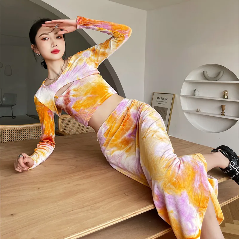 Women Summer Tie Dye Hollow Out Print Long Sleeve Crop T-Shirt Female Slim Elastic Skirt Ladies Brand Fashion Skirt Set ML113
Women Summer Tie Dye Hollow Out Print Long Sleeve Crop T-Shirt Female Slim Elastic Skirt Ladies Brand Fashion Skirt Set ML113