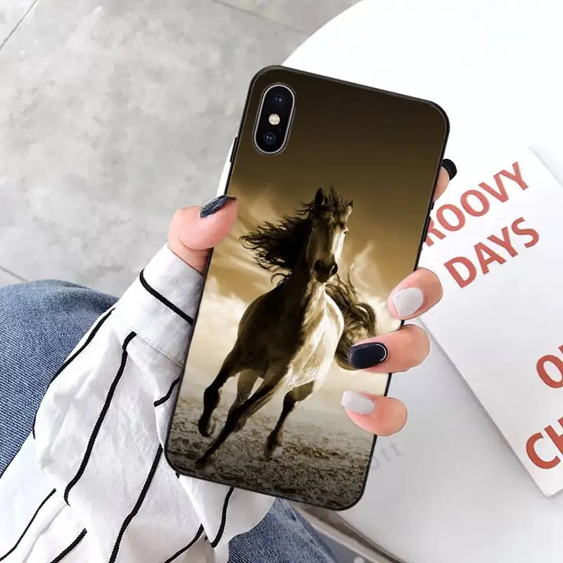 running horse Phone Case for iPhone 11 12 mini pro XS MAX 8 7 6 6S Plus X 5S SE 2020 XR 
running horse Phone Case for iPhone 11 12 mini pro XS MAX 8 7 6 6S Plus X 5S SE 2020 XR