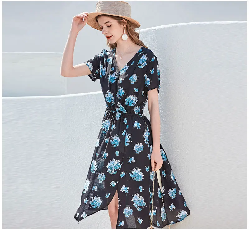 100% Silk Women's Runway Dresses Sexy V Neck Short Sleeves Floral Printed High Street Fashion Casual Short Summer Dresses
100% Silk Women's Runway Dresses Sexy V Neck Short Sleeves Floral Printed High Street Fashion Casual Short Summer Dresses
