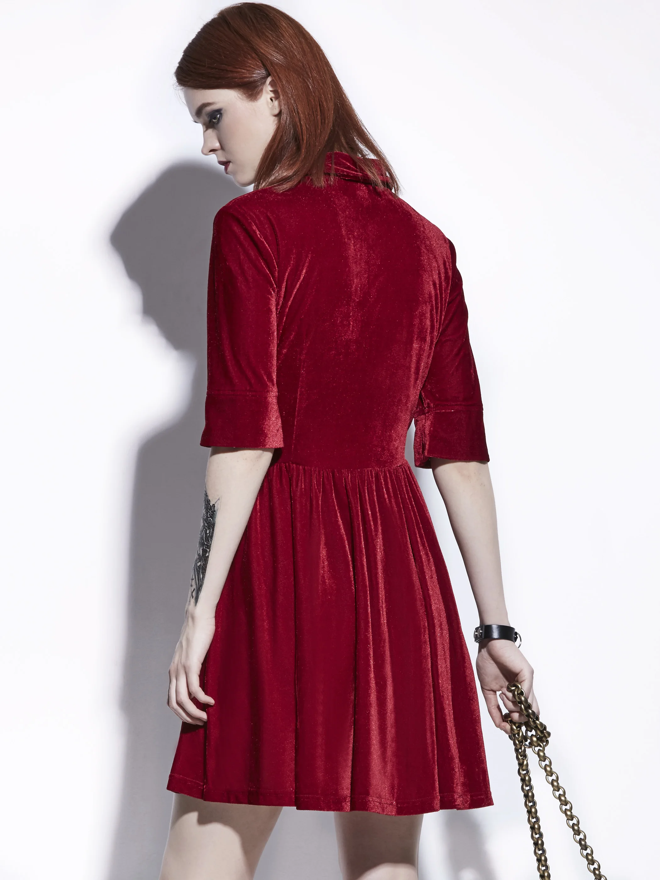 Gothic Dress Women Mini Dresses Casual Velvet Short Dress Elegant Vintage Office Ladies Bow Sexy Hollow Retro Female 2021 New
Gothic Dress Women Mini Dresses Casual Velvet Short Dress Elegant Vintage Office Ladies Bow Sexy Hollow Retro Female 2021 New