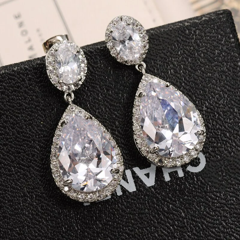 YH-ZL Charm Female Crystal Stud Earrings Dainty Gold Silver Color Wedding Earrings Trendy White Zircon Stone Earrings For Women
YH-ZL Charm Female Crystal Stud Earrings Dainty Gold Silver Color Wedding Earrings Trendy White Zircon Stone Earrings For Women