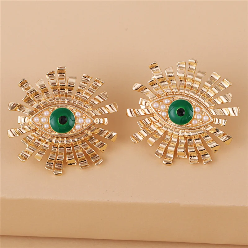 Wholesale JUJIA New Geometric Eye Stud Earrings Vintage Simple Metal Punk Earrings boucle oreille brincos Statement Jewelry
Wholesale JUJIA New Geometric Eye Stud Earrings Vintage Simple Metal Punk Earrings boucle oreille brincos Statement Jewelry