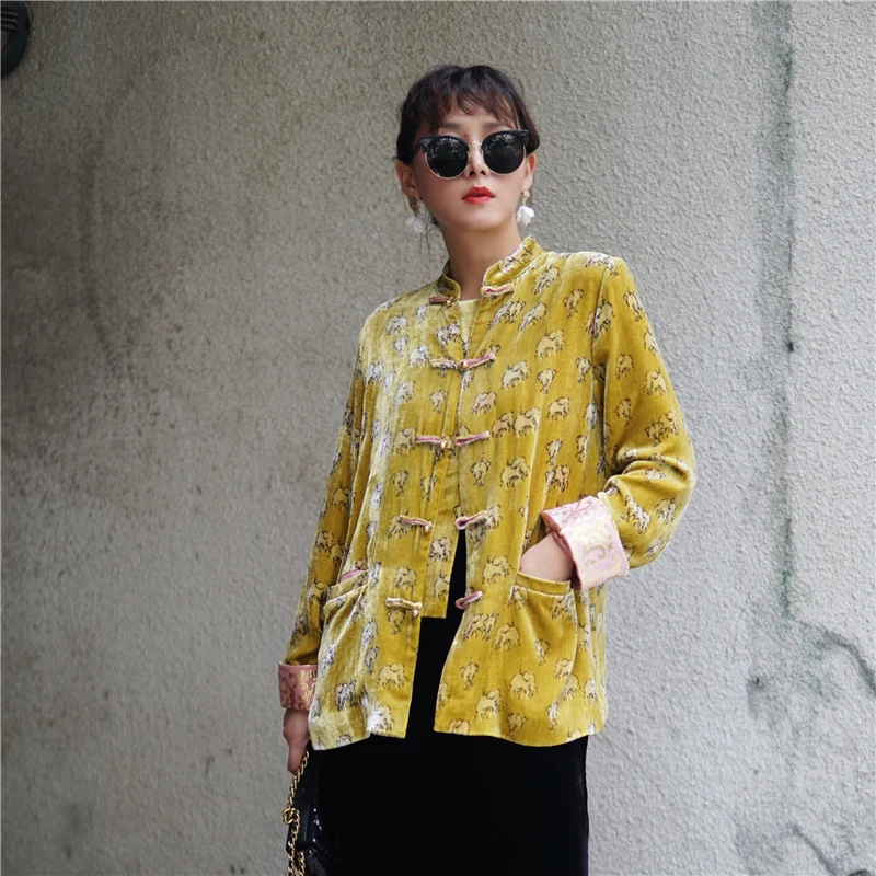 Spring And Autumn New Silk + Velvet Jacquard Chinese Style Jacket Women's Loose Disc Button Contrast Color Lady Blouse S-XL
Spring And Autumn New Silk + Velvet Jacquard Chinese Style Jacket Women's Loose Disc Button Contrast Color Lady Blouse S-XL