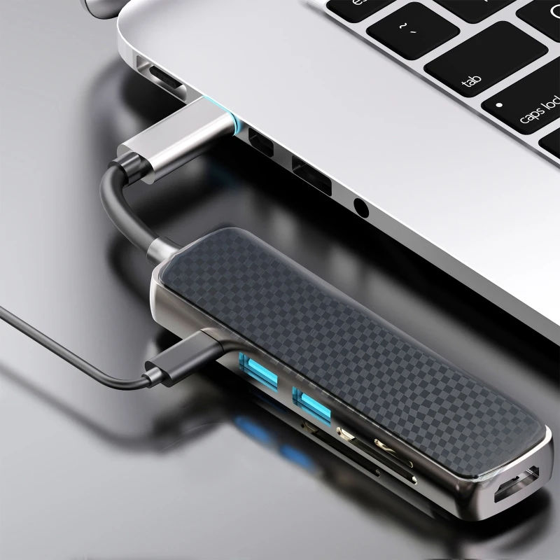 Многопортовый адаптер 6 в 1 Type-C, многофункциональный конвертер USB3.0 TF SD для нескольких устройств, портативный компьютер, ноутбук, ПК
Многопортовый адаптер 6 в 1 Type-C, многофункциональный конвертер USB3.0 TF SD для нескольких устройств, портативный компьютер, ноутбук, ПК