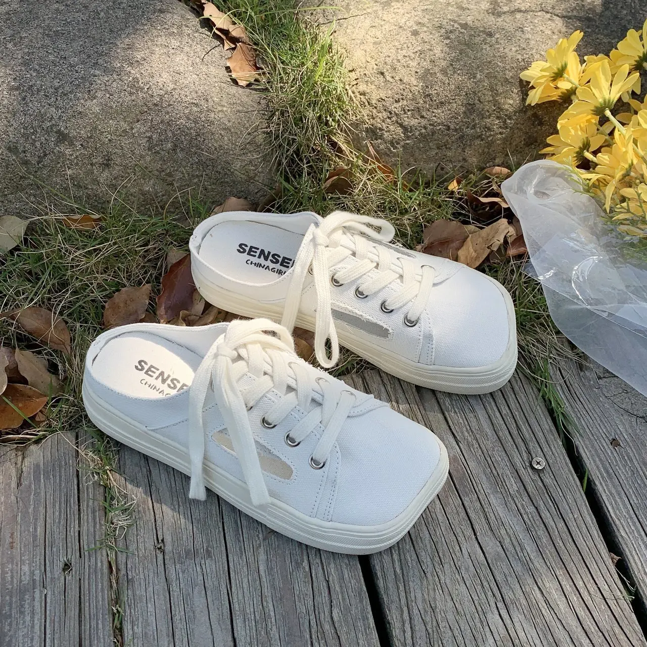 Shoes Slippers Soft Slides Cover Toe Platform Fashion Slipers Women Low Comfort Summer Luxury Flat 2021 Casual Basic Rubber Hoof
Shoes Slippers Soft Slides Cover Toe Platform Fashion Slipers Women Low Comfort Summer Luxury Flat 2021 Casual Basic Rubber Hoof