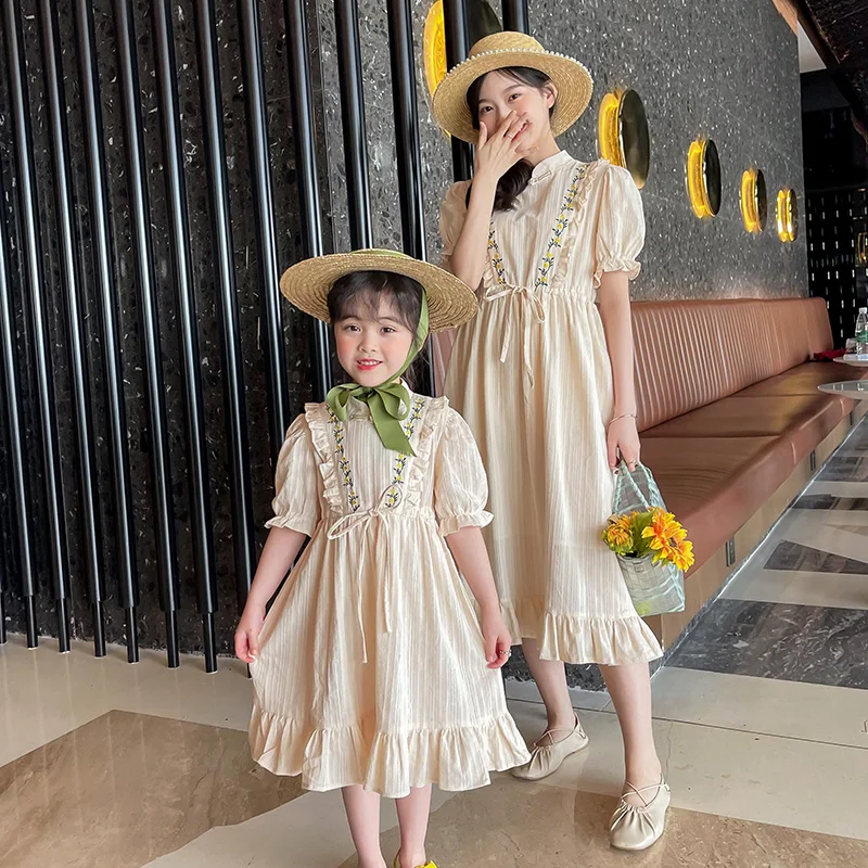 Parent-child Dress French Style Family Matching Outfit Clothes Mum and Daughter Summer Dresses Lady Girls Dress New Design Dress
Parent-child Dress French Style Family Matching Outfit Clothes Mum and Daughter Summer Dresses Lady Girls Dress New Design Dress