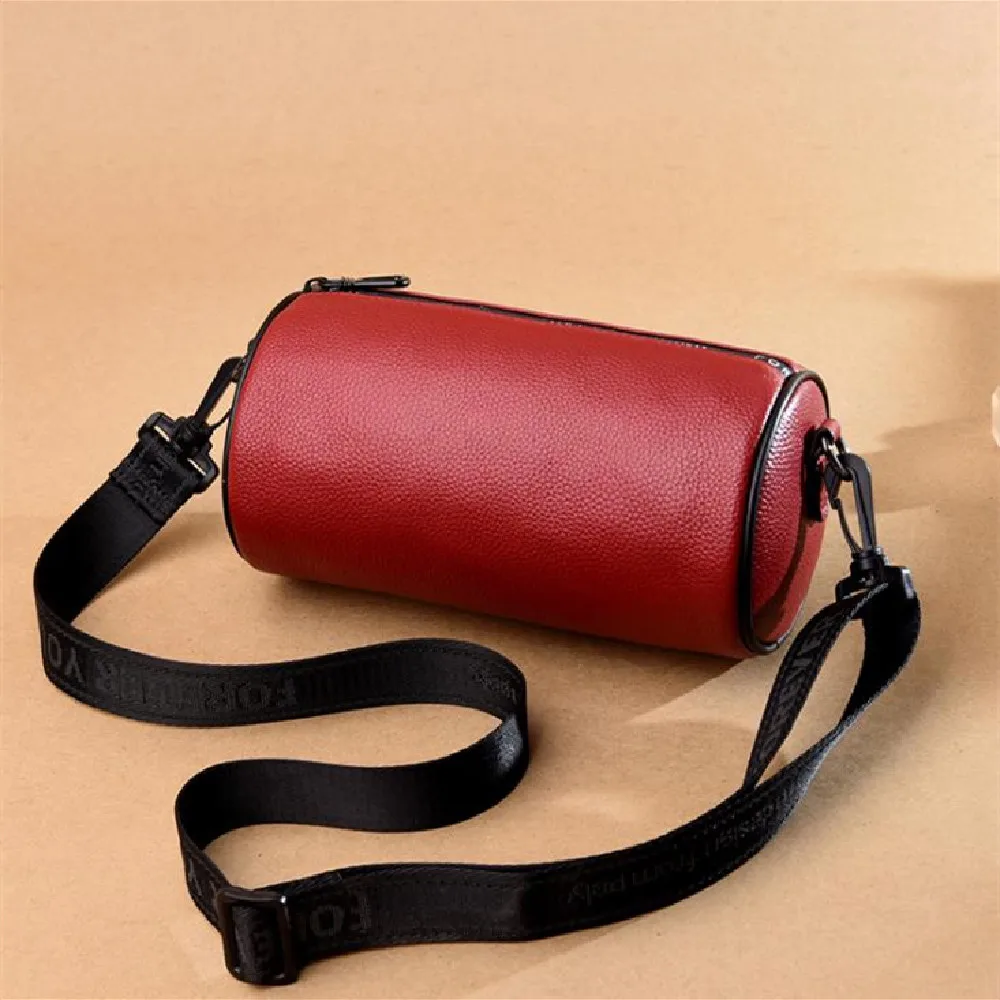 Women's bag new fashion pillow bags versatile leather single shoulder wide shoulder strap cross-body bag Contracted leisure bag
Women's bag new fashion pillow bags versatile leather single shoulder wide shoulder strap cross-body bag Contracted leisure bag