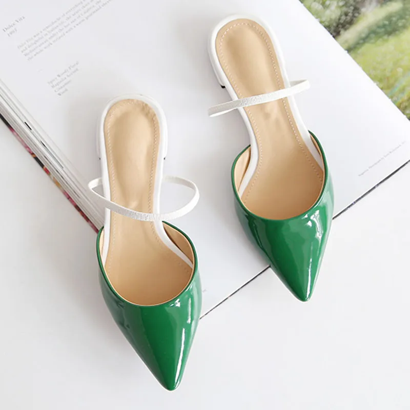 Pointed flat slippers Female summer fashion 2019 new toe cap wear Cool drag girl Women's half slippers
Pointed flat slippers Female summer fashion 2019 new toe cap wear Cool drag girl Women's half slippers