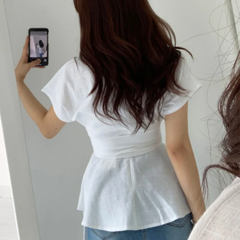 Women's Blouse Short Sleeve Solid Breathable Ruffles Female Blouses 2021 Summer Elegant Casual Tops Linen Pleated Sashes Design
Women's Blouse Short Sleeve Solid Breathable Ruffles Female Blouses 2021 Summer Elegant Casual Tops Linen Pleated Sashes Design