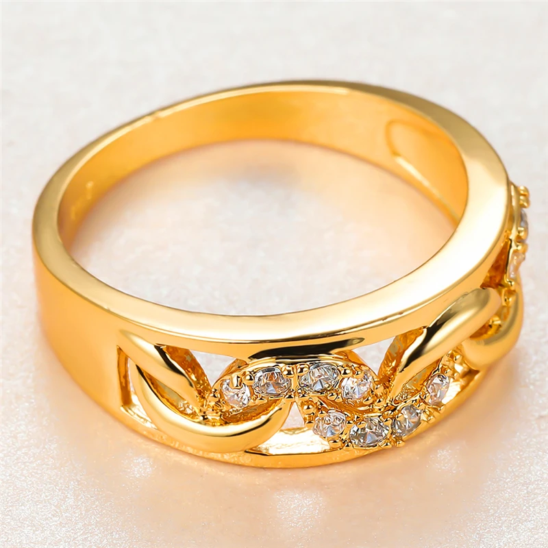 Cute Female White Crystal Stone Ring Charm Yellow Gold Color Wedding Rings For Women Luxury Round Zircon Moon Engagement Ring
Cute Female White Crystal Stone Ring Charm Yellow Gold Color Wedding Rings For Women Luxury Round Zircon Moon Engagement Ring
