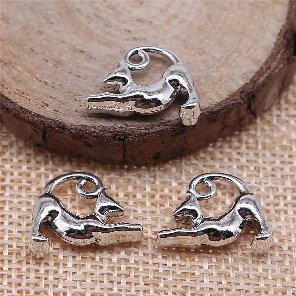 Earring Charms For Jewelry Making 20pcs Cat Charms 17x13mm Antique Silver Plated 
Earring Charms For Jewelry Making 20pcs Cat Charms 17x13mm Antique Silver Plated