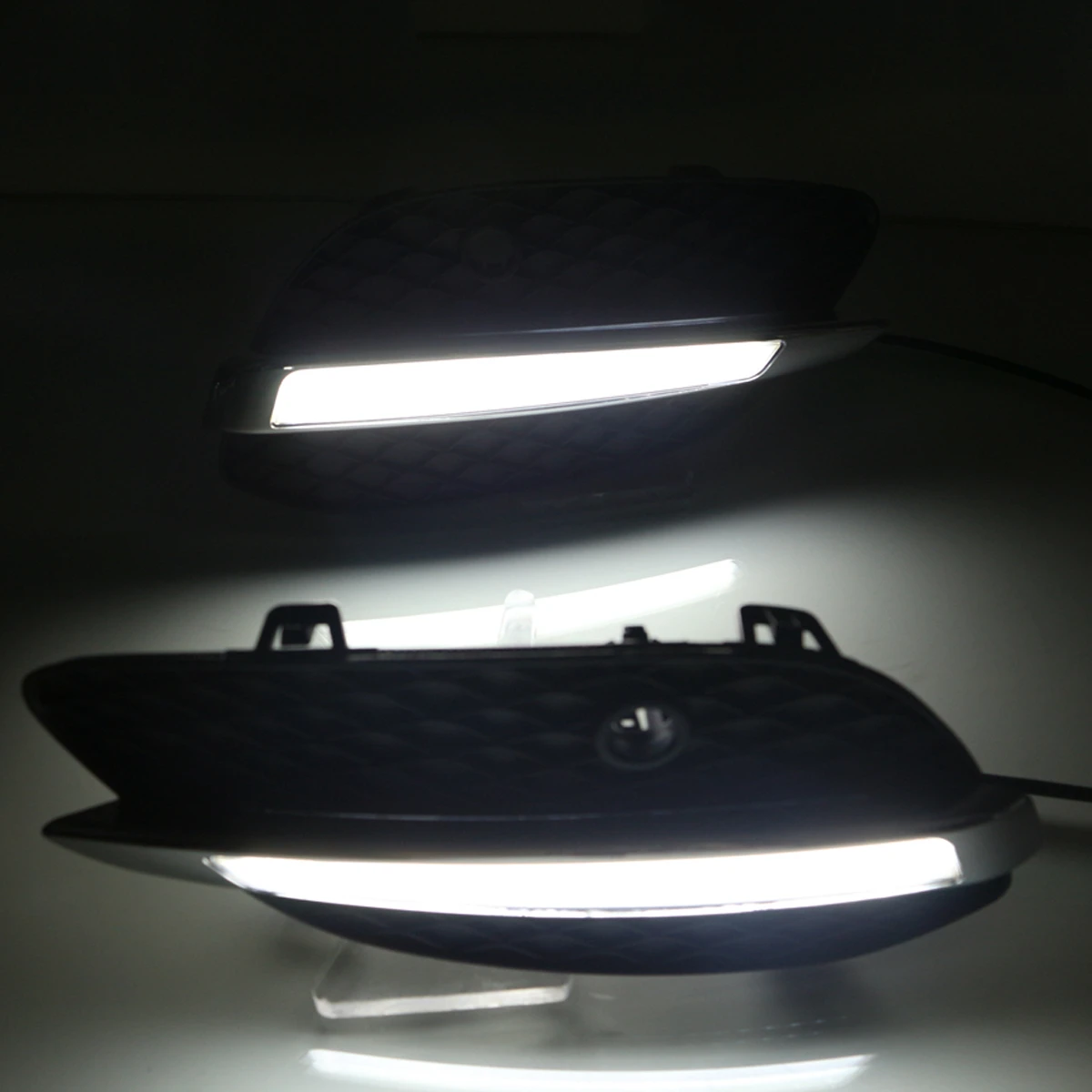 2 pcs for Mercedes Benz GLC X205 2015 2016 LED DRL Daytime Running Lights Daylight yellow turn Signal lamp light
2 pcs for Mercedes Benz GLC X205 2015 2016 LED DRL Daytime Running Lights Daylight yellow turn Signal lamp light