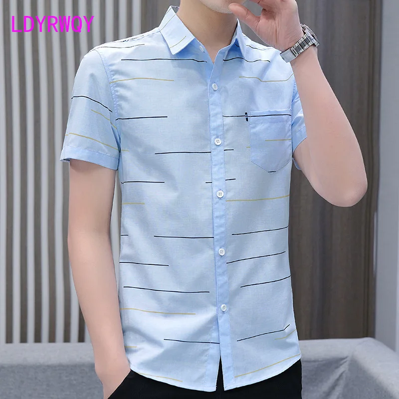 LDYRWQY Summer Men's Short Sleeve Shirt Korean Slim Striped Pointed Collar Casual Polyester summer
LDYRWQY Summer Men's Short Sleeve Shirt Korean Slim Striped Pointed Collar Casual Polyester summer