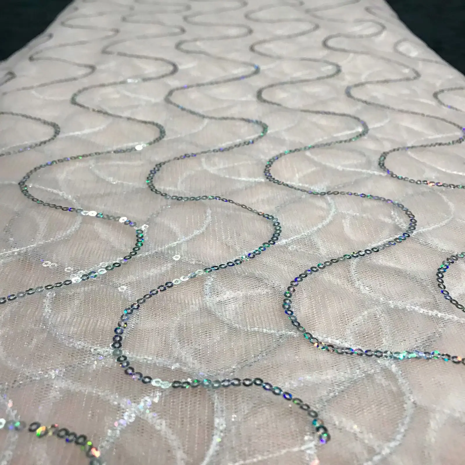 Beautifical nigerian lace fabrics 3 centimeter sequins Net cloth bottom fabric 15yards african lace fabrics for cloth ML5N579