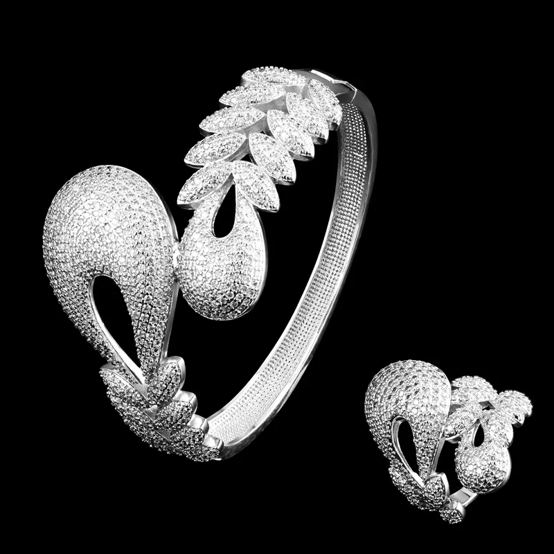 Funmode New Hot 3Tones Design Cuff Bangle Ring For Wedding Bridal Dubai Jewelry Sets Accessories WholesaleFS250
Funmode New Hot 3Tones Design Cuff Bangle Ring For Wedding Bridal Dubai Jewelry Sets Accessories WholesaleFS250