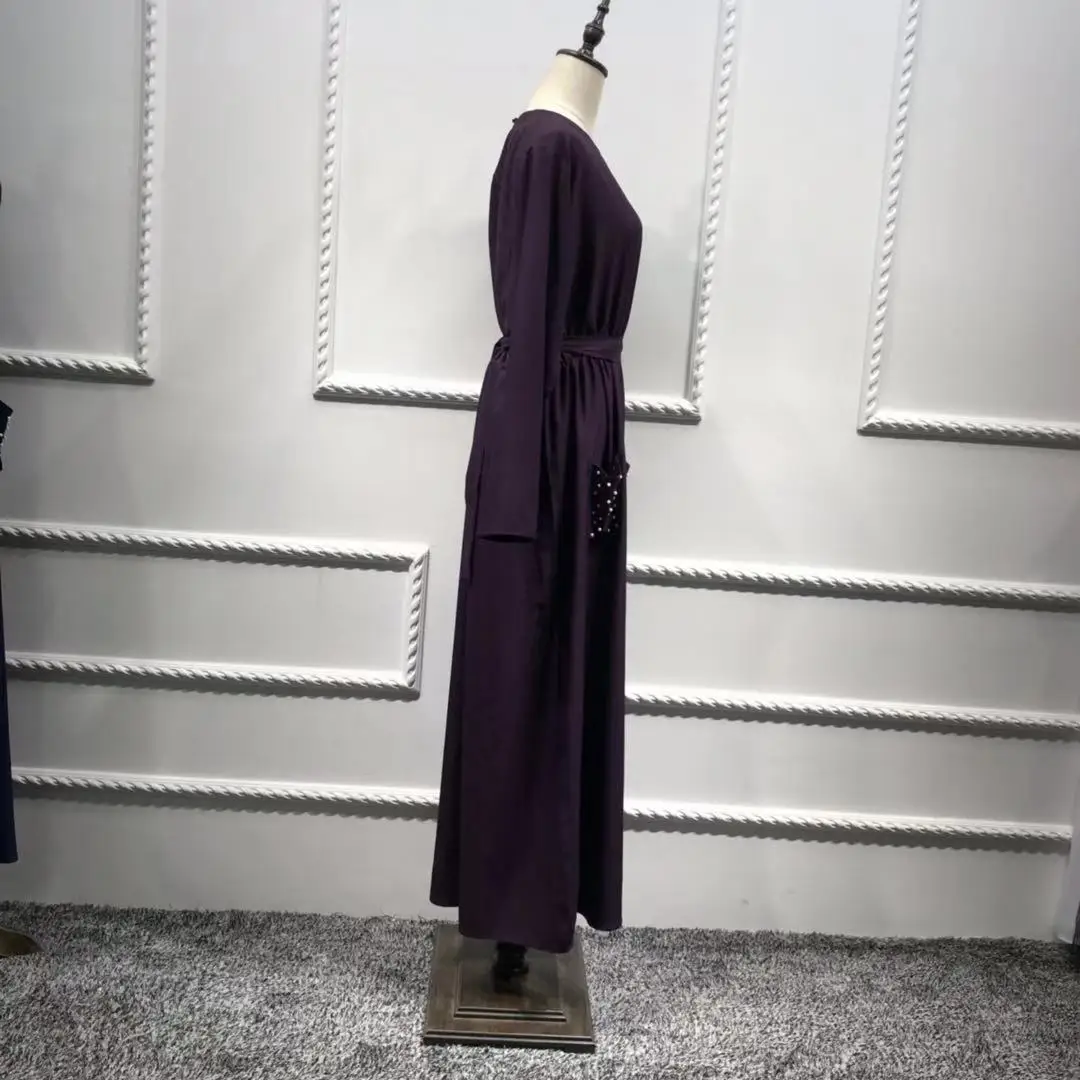 Eid Mubarak Muslim Fashion Abaya Dress for Women Beading Purple Dubai Abayas Turkish Islamic Clothing Elegant Party Kaftan Dress
Eid Mubarak Muslim Fashion Abaya Dress for Women Beading Purple Dubai Abayas Turkish Islamic Clothing Elegant Party Kaftan Dress