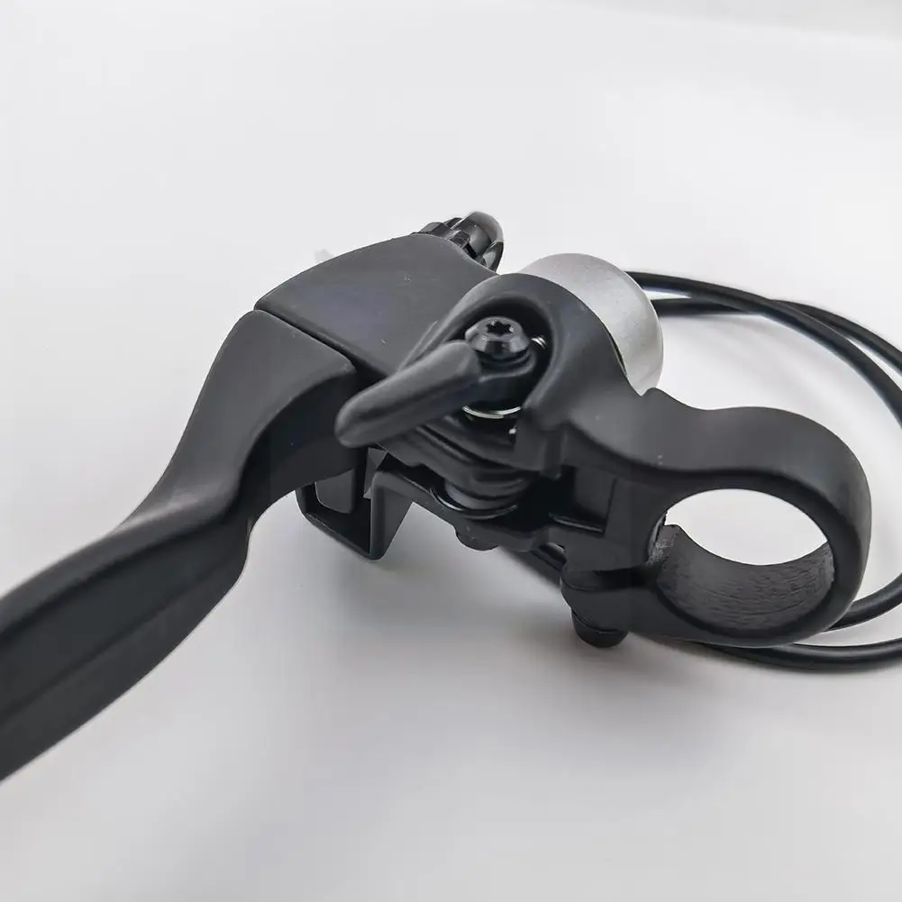 Ручной тормозной рычаг для Mijia M365 1s Pro 2 и Max G30, запчасти для электрического скутера, ручка из алюминиевого сплава в сборе C7r8, 1 шт.
Ручной тормозной рычаг для Mijia M365 1s Pro 2 и Max G30, запчасти для электрического скутера, ручка из алюминиевого сплава в сборе C7r8, 1 шт.