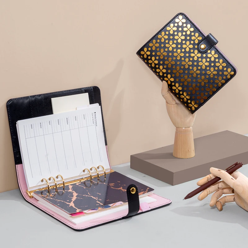 Черный полый позолоченный свободный блокнот из искусственной кожи с обложкой, Еженедельный план в стиле ретро, 6 колец, А5/А6, планировщик дел...
Черный полый позолоченный свободный блокнот из искусственной кожи с обложкой, Еженедельный план в стиле ретро, 6 колец, А5/А6, планировщик дел...