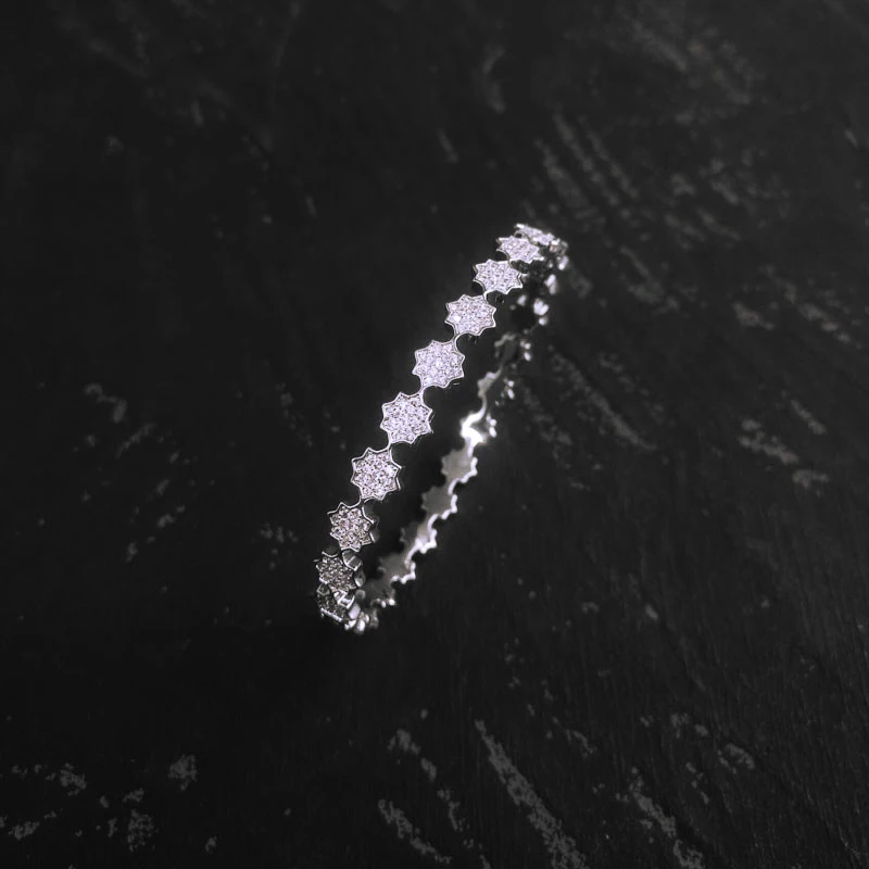 925 Sterling Silver Necklace Female Couple Clavicle Chain Gift Crystal Heart Hoop Bracelet Luxury Brand Monaco Jewelry Earrings
925 Sterling Silver Necklace Female Couple Clavicle Chain Gift Crystal Heart Hoop Bracelet Luxury Brand Monaco Jewelry Earrings