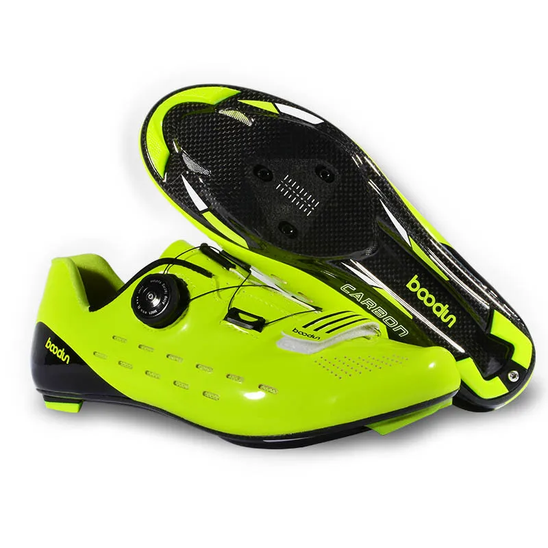 New Ultralight Carbon Fiber on-slip Cycling Shoes Breathable Road Self-Locking Bicycle Shoes Athletic Triathlon Racing Sneakers
New Ultralight Carbon Fiber on-slip Cycling Shoes Breathable Road Self-Locking Bicycle Shoes Athletic Triathlon Racing Sneakers
