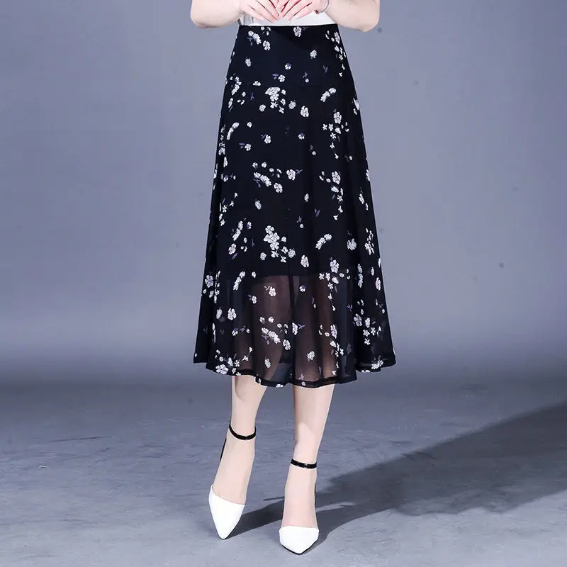 2020 summer new large women's chiffon skirt women's summer long A-line Chiffon floral skirt
2020 summer new large women's chiffon skirt women's summer long A-line Chiffon floral skirt