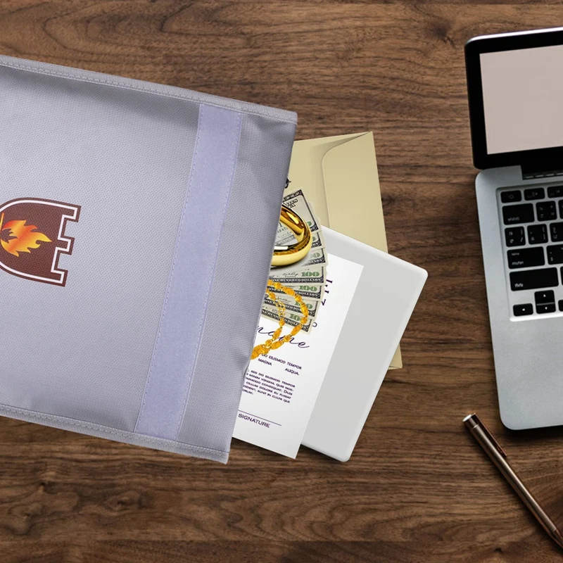 Fireproof Document Bag Holder Pouch Home Office Safe Bag Fire Water Resistant File Folder Safe Storage Bag
Fireproof Document Bag Holder Pouch Home Office Safe Bag Fire Water Resistant File Folder Safe Storage Bag