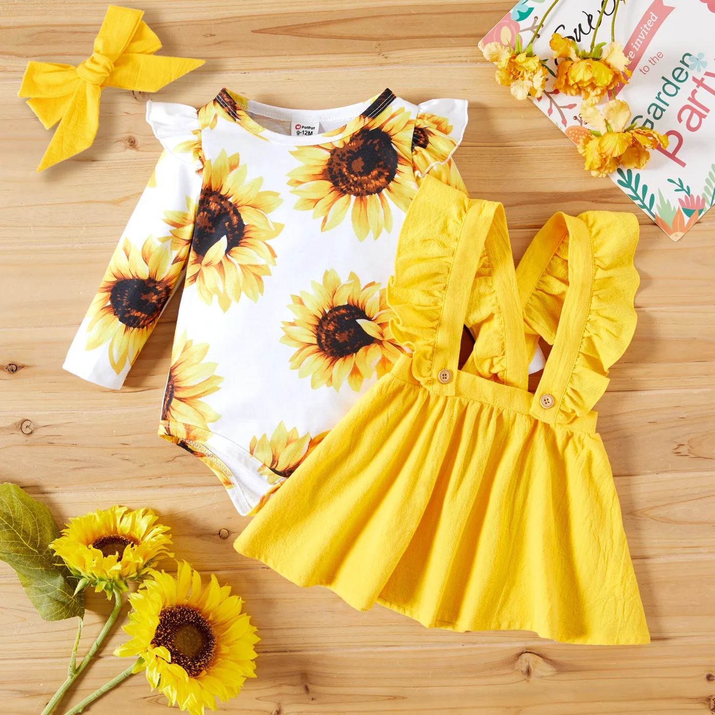 PatPat 3-piece Baby Girl Floral Sunflower Print Long-sleeve Ruffled Bodysuit Romper, Solid Suspender Skirt and Headband Set
PatPat 3-piece Baby Girl Floral Sunflower Print Long-sleeve Ruffled Bodysuit Romper, Solid Suspender Skirt and Headband Set