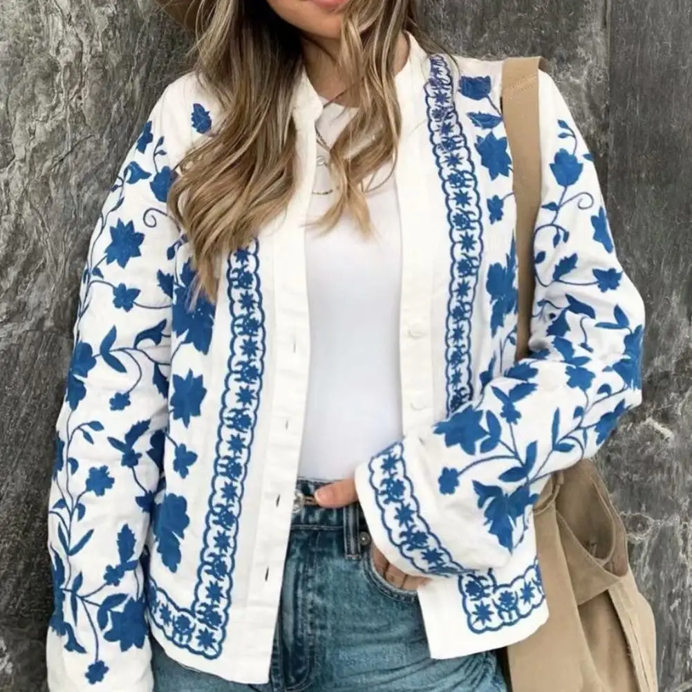 Women Shirt V-Neck Long Sleeve Cardigan Single-breasted Fashion Floral Embroidery Vintage Casual Blouses Coat Spring Autumn
Women Shirt V-Neck Long Sleeve Cardigan Single-breasted Fashion Floral Embroidery Vintage Casual Blouses Coat Spring Autumn