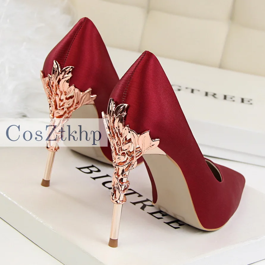 Metal Carved Thin Heel High Heels Pumps Women Shoes 2018 Sexy Pointed Toe Ladies Shoes Fashion Candy Colors Wedding Shoes Woman
Metal Carved Thin Heel High Heels Pumps Women Shoes 2018 Sexy Pointed Toe Ladies Shoes Fashion Candy Colors Wedding Shoes Woman