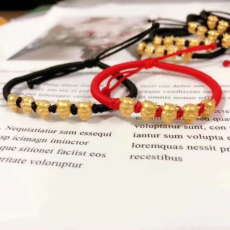 999 full gold Zodiac Wufu Taurus year of the Ox New 3D hard gold Wufu Taurus can be made into hand rope for men and women
999 full gold Zodiac Wufu Taurus year of the Ox New 3D hard gold Wufu Taurus can be made into hand rope for men and women