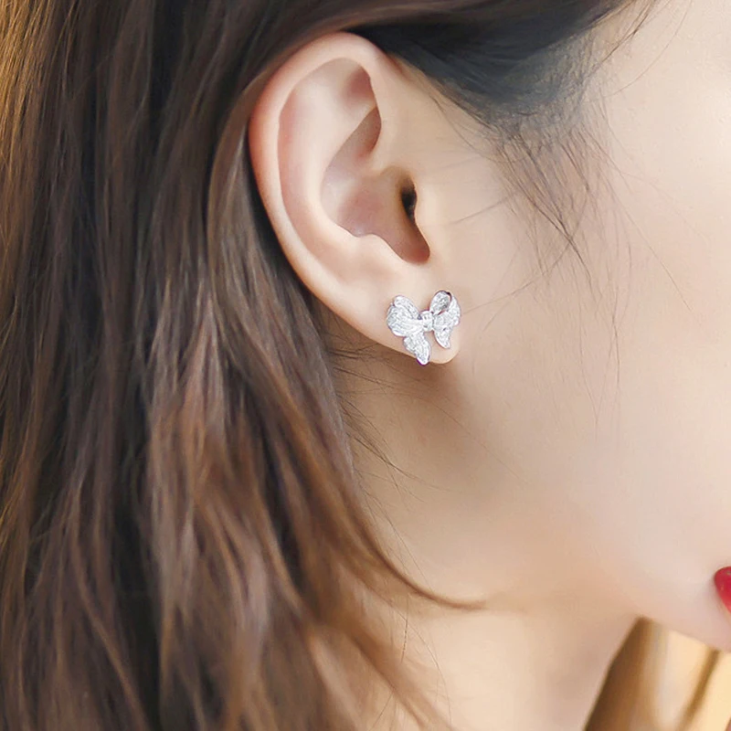 Cute Female Big Bowknot Zircon Earrings Fashion Silver Color Filled Engagement Vintage Wedding Bling Earring For Women Jewelry 
Cute Female Big Bowknot Zircon Earrings Fashion Silver Color Filled Engagement Vintage Wedding Bling Earring For Women Jewelry