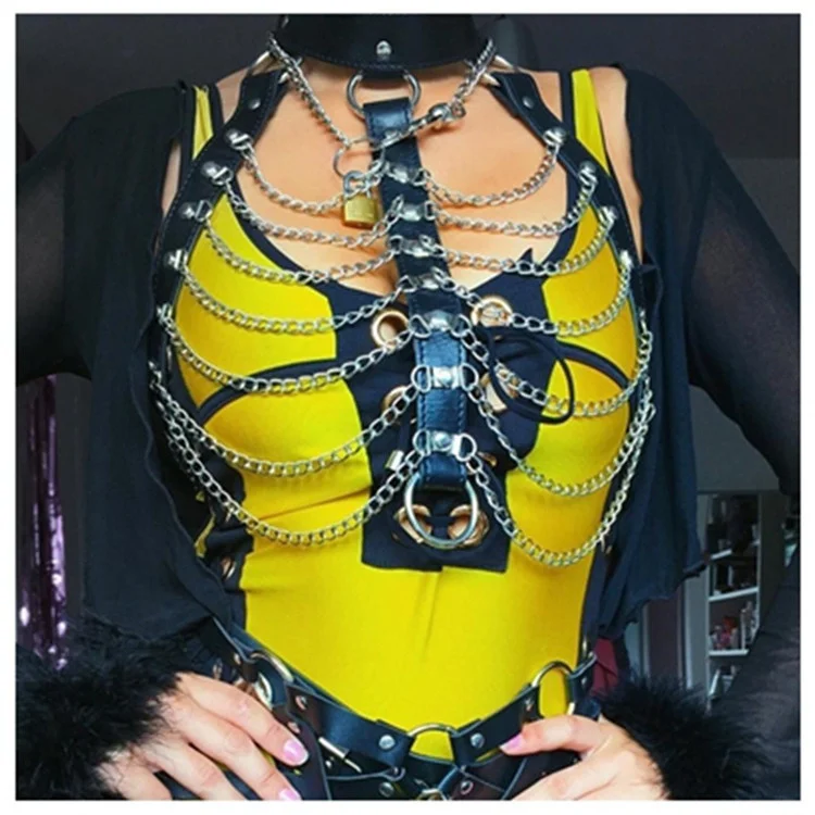 2021 New Punk Nightclub Sexy Rivet Collar Corset Chain Strap Cool Pu Leather Strap Belt Holiday Gift
2021 New Punk Nightclub Sexy Rivet Collar Corset Chain Strap Cool Pu Leather Strap Belt Holiday Gift