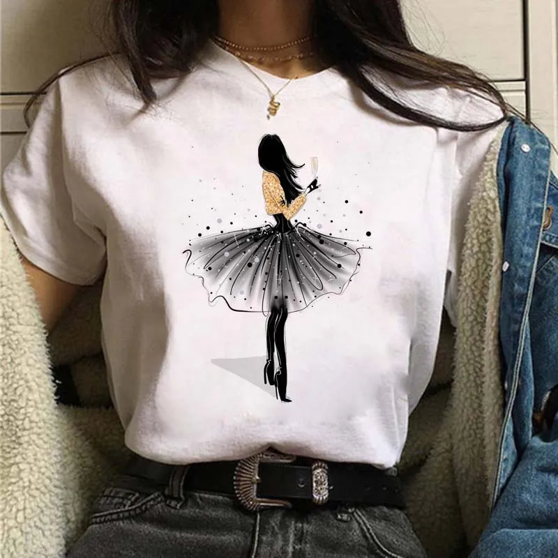 Vogue T Shirt Women Fashion Girls 90s Aesthetic Tshirt Harajuku Ulzzang Printed Graphic Summer T-shirt O-neck Tops Tees Female
Vogue T Shirt Women Fashion Girls 90s Aesthetic Tshirt Harajuku Ulzzang Printed Graphic Summer T-shirt O-neck Tops Tees Female