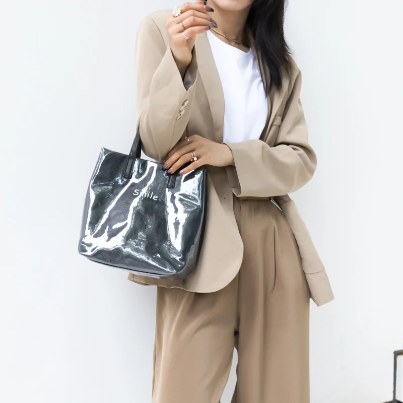 Summer Women Tote Beach Handbags Smile Retro Waterproof Kraft Paper Shoulder Bags for Work Casual Simple Design Shopping Bag
Summer Women Tote Beach Handbags Smile Retro Waterproof Kraft Paper Shoulder Bags for Work Casual Simple Design Shopping Bag