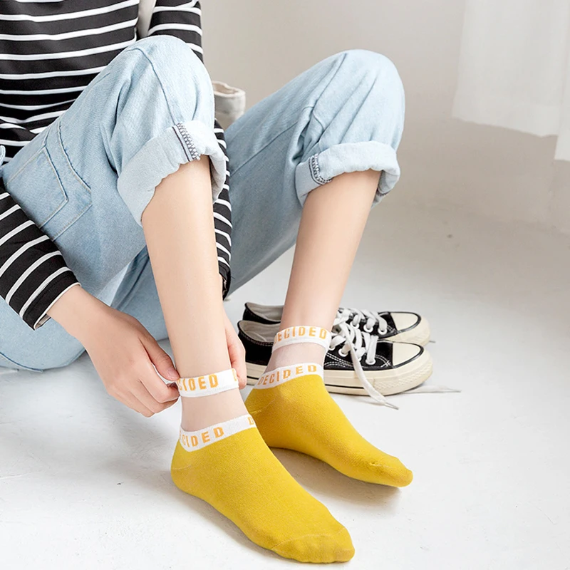 1 pair of summer women's socks with letter pattern transparent breathable ultra-thin short ankle socks women's socks new cute
1 pair of summer women's socks with letter pattern transparent breathable ultra-thin short ankle socks women's socks new cute