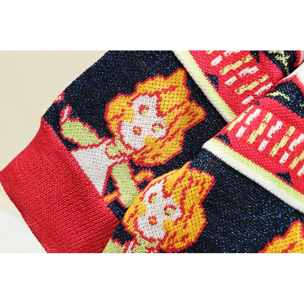 Summer Striped Cartoon Pearl Buttons Knitted Sweater Cardigan Women Fashion Patchwork V-Neck Short Sleeve Slim Top Thin Tops
Summer Striped Cartoon Pearl Buttons Knitted Sweater Cardigan Women Fashion Patchwork V-Neck Short Sleeve Slim Top Thin Tops