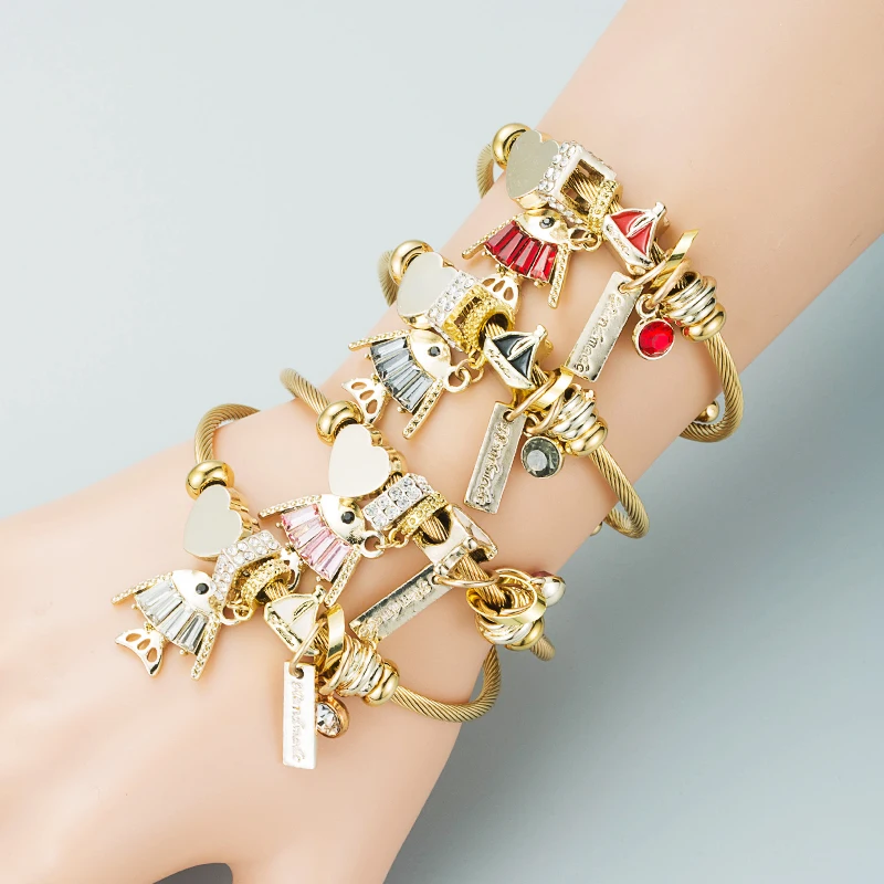 Luxury Color Crystal Fish Pendant Bangle for Woman Vintage Gold Color Stainless Steel Adjustable Charm Cuff Bangle Girls Jewelry
Luxury Color Crystal Fish Pendant Bangle for Woman Vintage Gold Color Stainless Steel Adjustable Charm Cuff Bangle Girls Jewelry