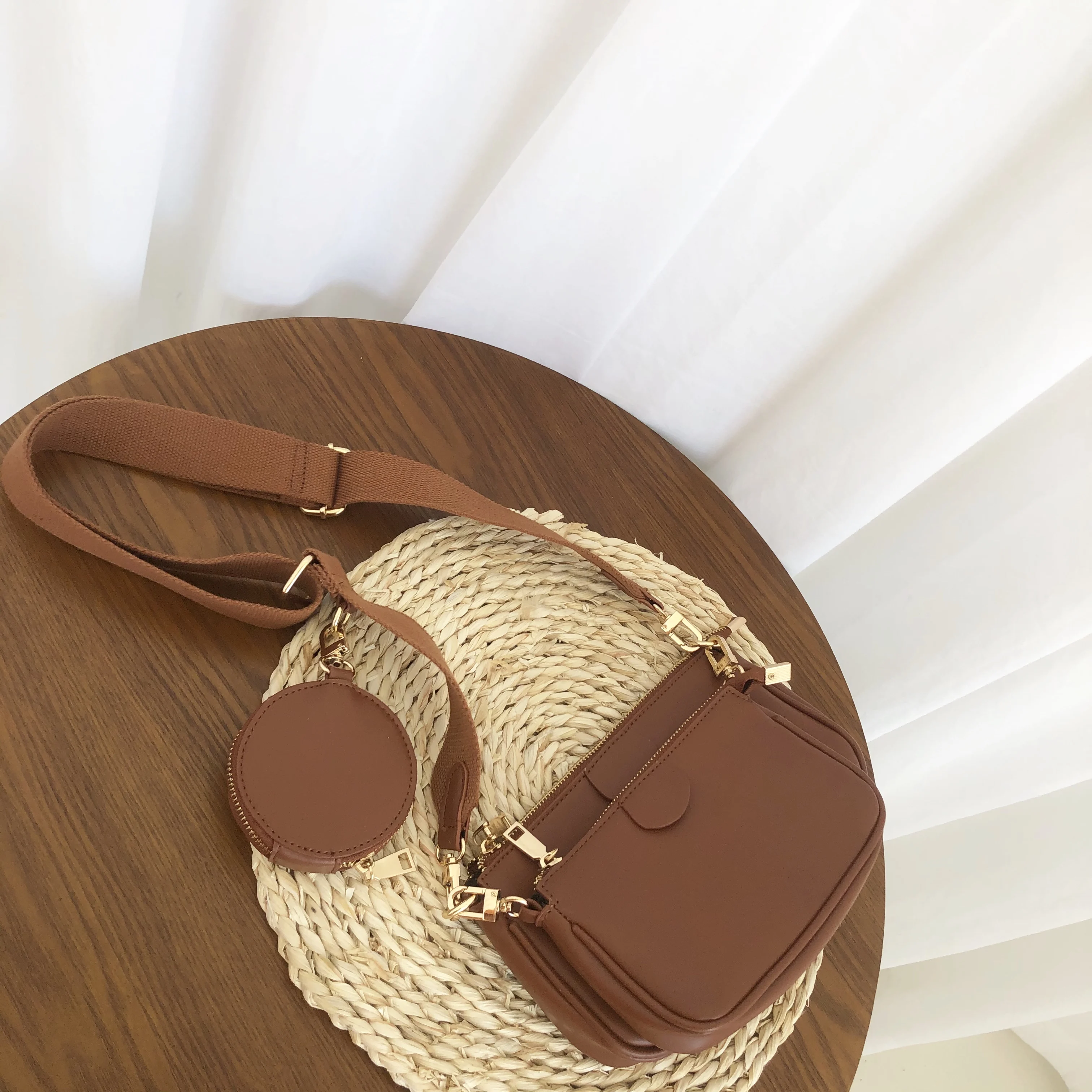 Fashion Solid Color PU Leather Shoulder Messenger Bag Casual Crossbody Bags Women Handbags Totes Bag 3 Sets Evening Clutch Purse
Fashion Solid Color PU Leather Shoulder Messenger Bag Casual Crossbody Bags Women Handbags Totes Bag 3 Sets Evening Clutch Purse