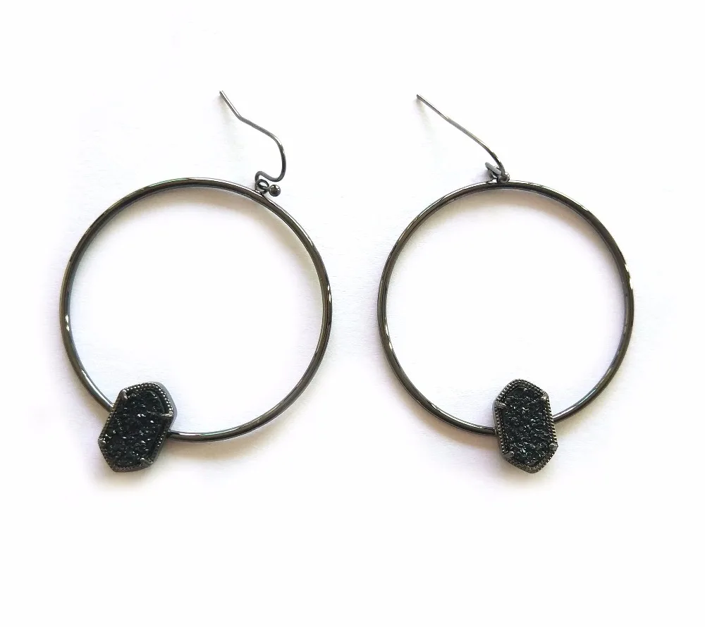 2020New copper circle Rose Gold and Black small oval Resin Druzy Stone Drop Earings
2020New copper circle Rose Gold and Black small oval Resin Druzy Stone Drop Earings