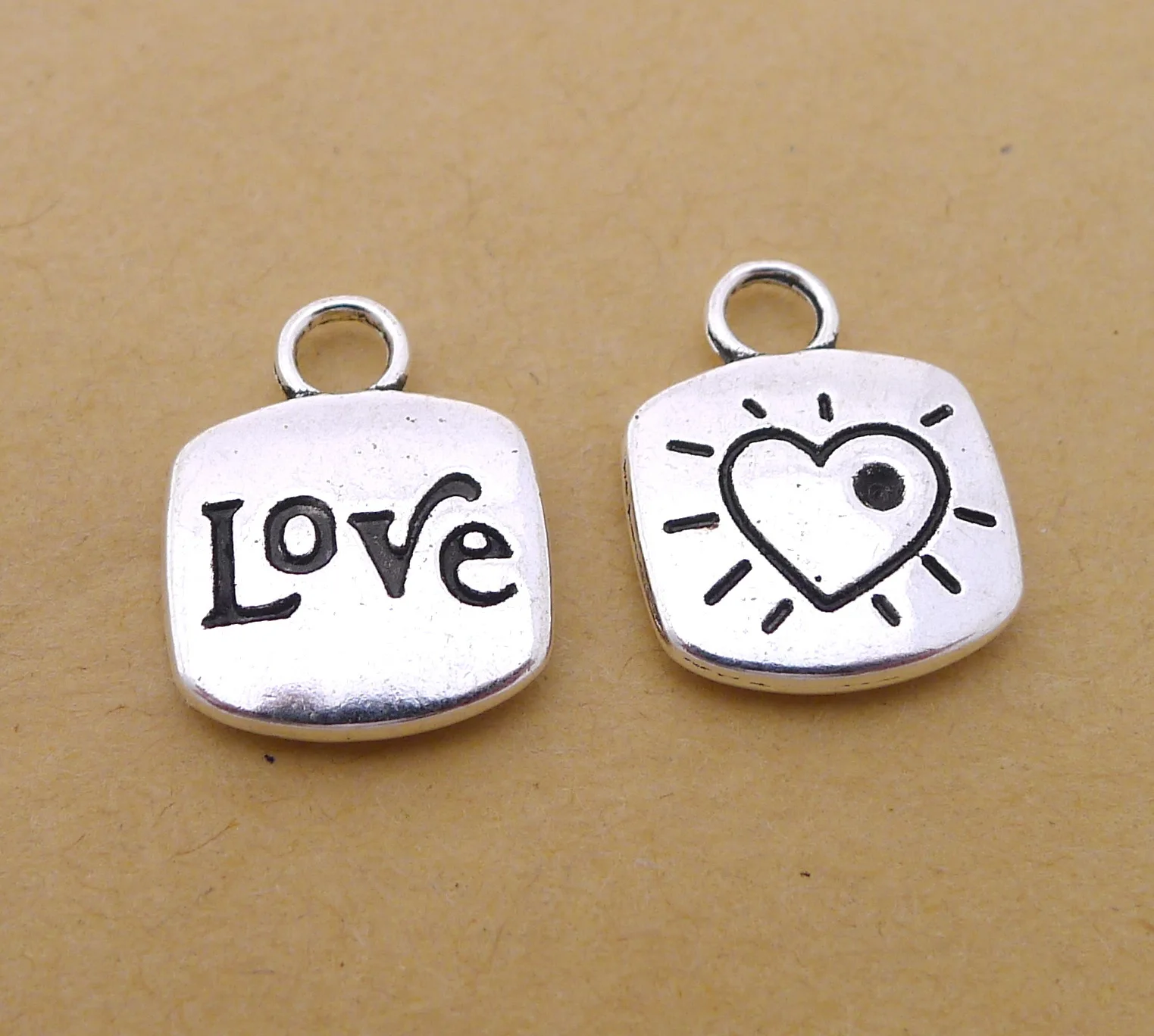 Charm for making jewelry 5pcs 18x14mm antique silver color Nameplate charms
Charm for making jewelry 5pcs 18x14mm antique silver color Nameplate charms