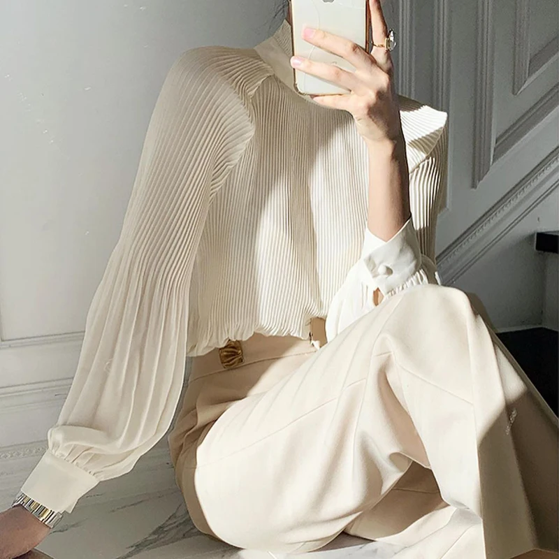 Elegant Chic Stand Collar Women Solid Shirts Blouses 2022 Spring Ladies Tops Long Sleeve Pleated Loose Female Blouses
Elegant Chic Stand Collar Women Solid Shirts Blouses 2022 Spring Ladies Tops Long Sleeve Pleated Loose Female Blouses