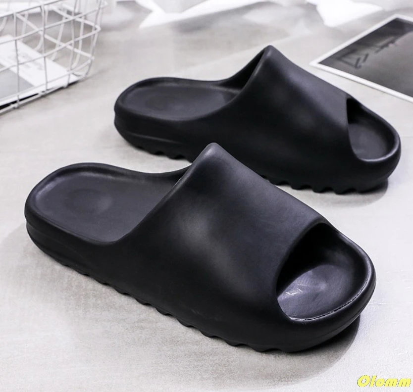 2021 Slippers Men Graffiti Pattern Platform Cartoon Outdoor Comfortable summber Beach Slides Soft Sole Men Flip-flops room shoes
2021 Slippers Men Graffiti Pattern Platform Cartoon Outdoor Comfortable summber Beach Slides Soft Sole Men Flip-flops room shoes