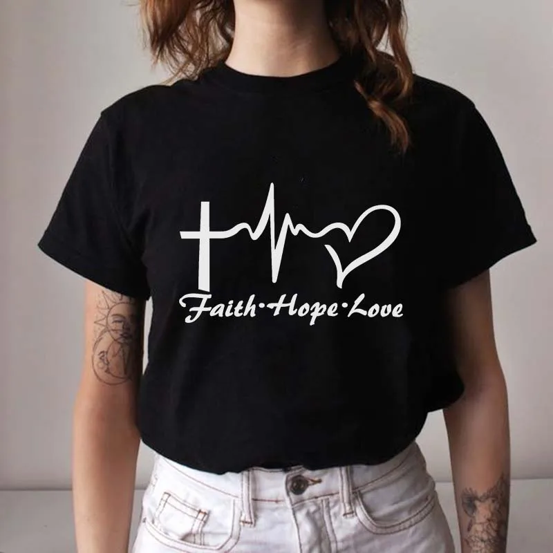 Женская футболка с надписью Faith Hope Love, повседневные Христианские Футболки, летние топы с коротким рукавом, женская футболка, Camiseta Mujer, 2021
Женская футболка с надписью Faith Hope Love, повседневные Христианские Футболки, летние топы с коротким рукавом, женская футболка, Camiseta Mujer, 2021